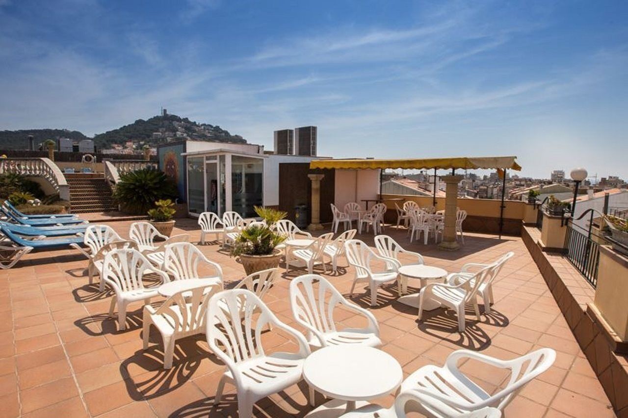 Hotel Costa Brava Blanes Exterior photo